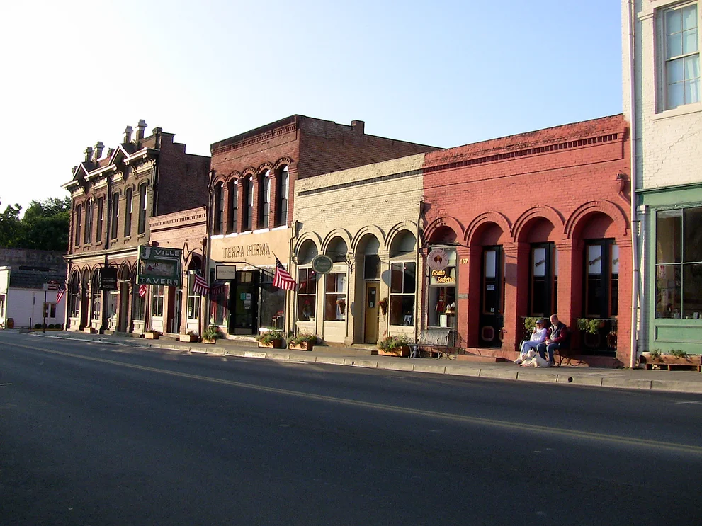 Book Motel near Medford Airport